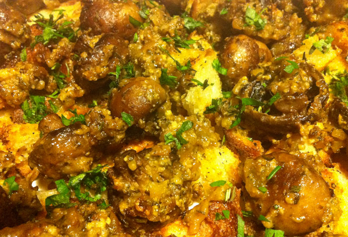 baked mushrooms broken&nbsp;bread