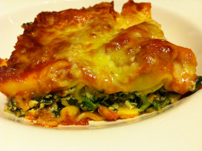 ricotta spinach and basil&nbsp;lasagna