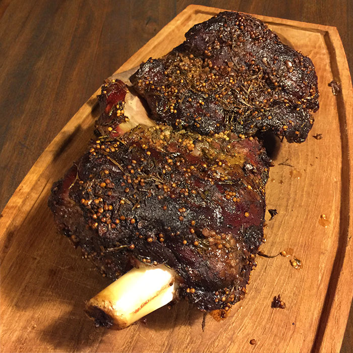 8 hour smoked lamb&nbsp;shoulder