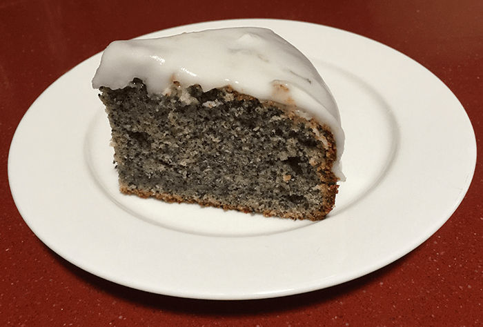 poppy seed cake with lemon&nbsp;icing