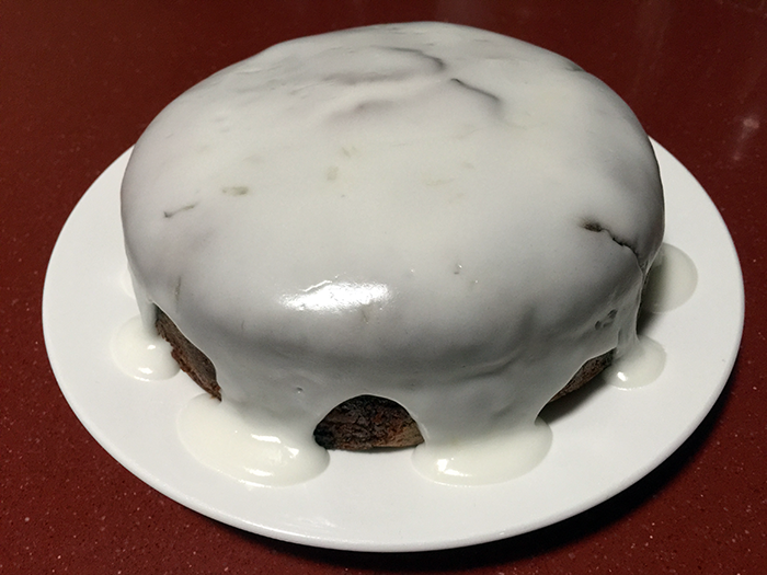 poppy-seed-cake-with-lemon-icing