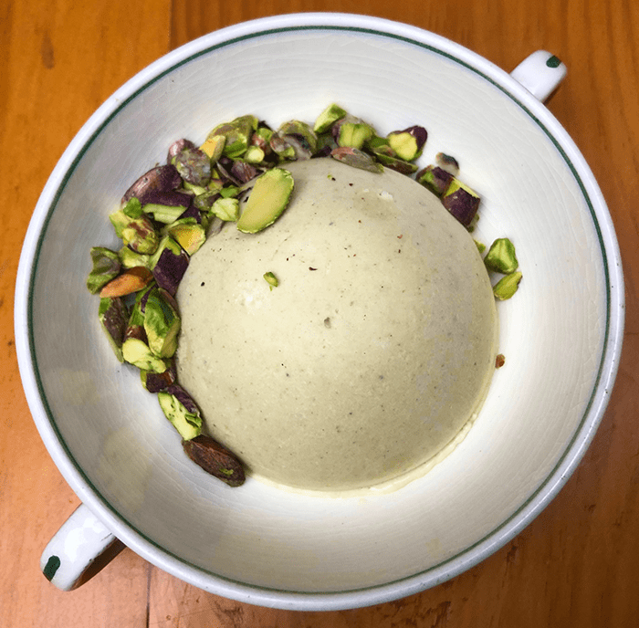 toasted pistachio ice&nbsp;cream