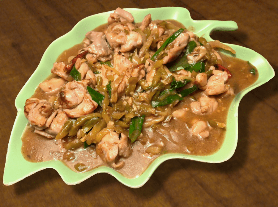 chicken with preserved mustard&nbsp;stems