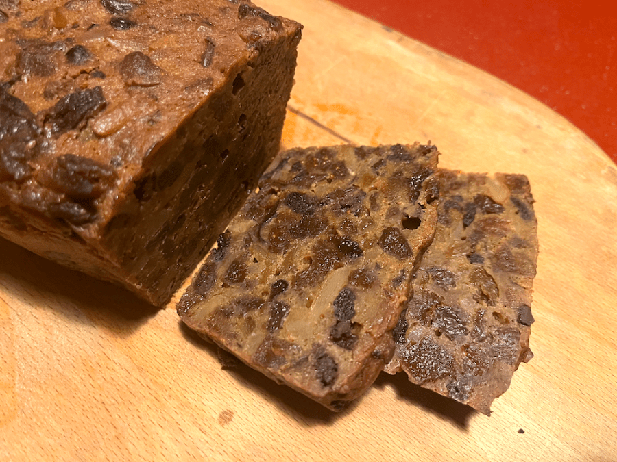 spiced rum Christmas&nbsp;cake