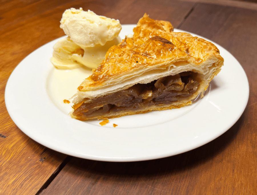 apple miso pie